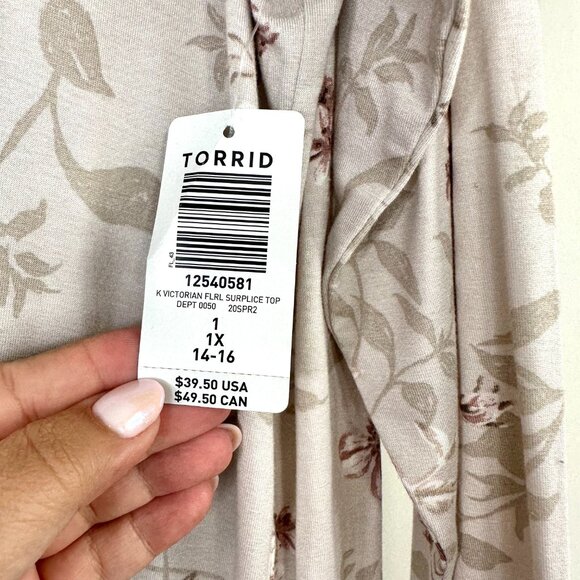 Torrid Super Soft Surplice Long Sleeve Stretch Victorian Floral Top - NEW - Picture 4 of 9
